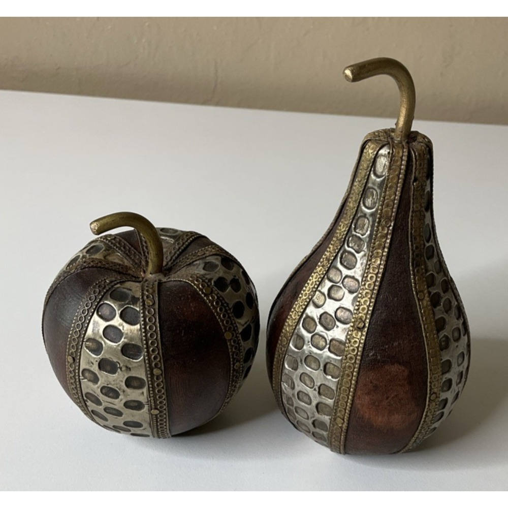Vintage Charles‎ Marcak Turned Wooden  Apple & Pear Ornate Metal  5.25" x 3" - Picture 2 of 5
